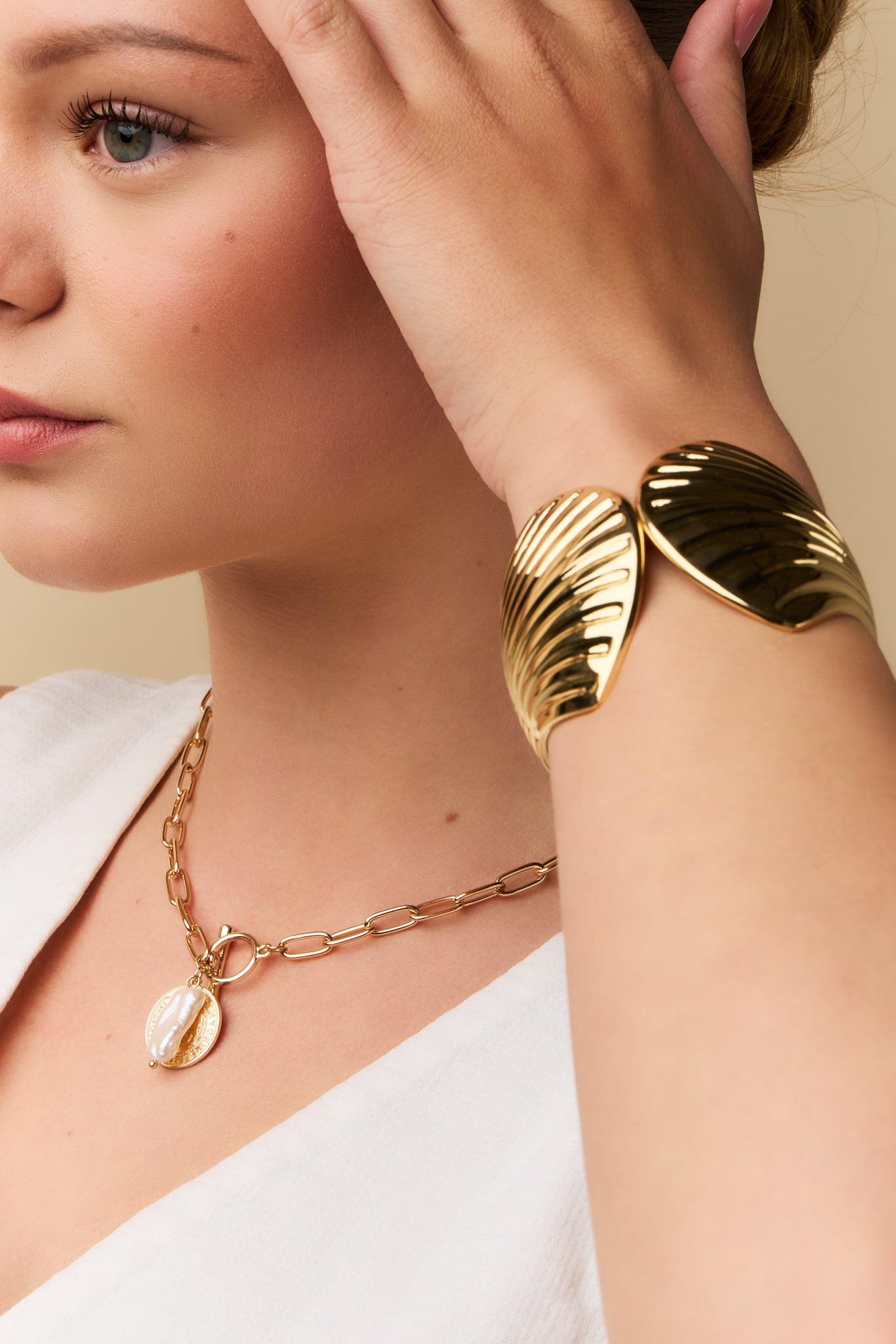 Coin Pearl Necklace