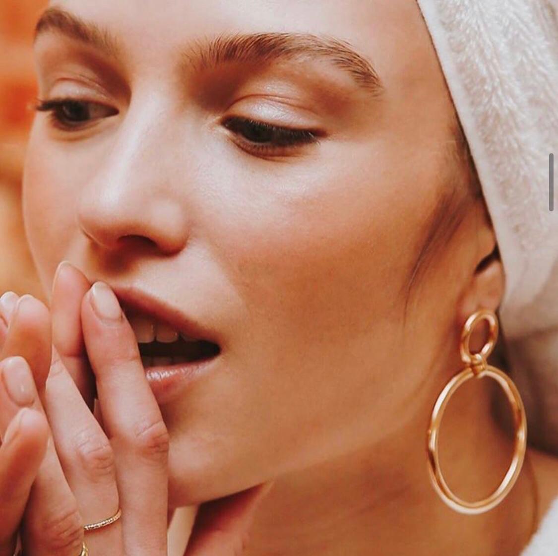 The Iconic Hoops
